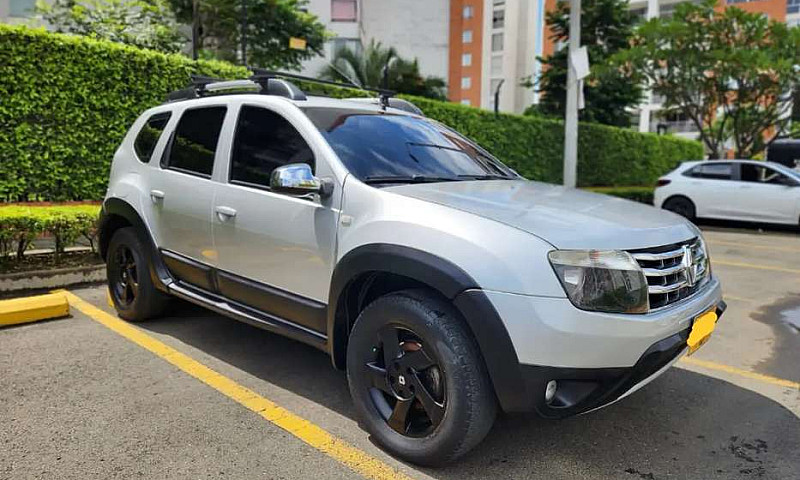 Renault Duster 2013...