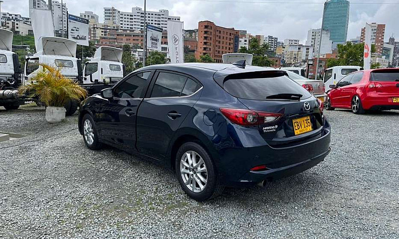 2018 Tres Touring...