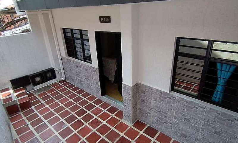 Arriendo Casa Siloe...