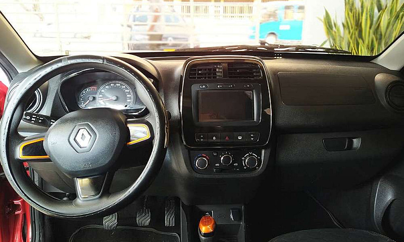 Kwid Outsider 2020...