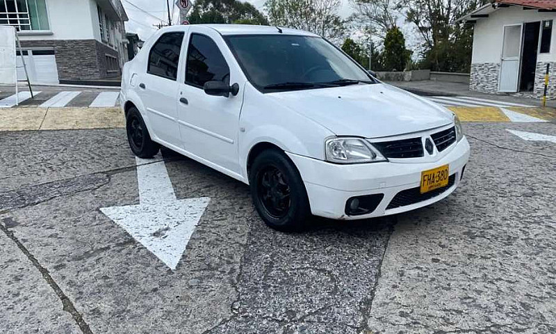Renault Logan Dinami...