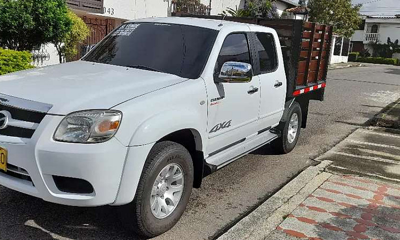 Mazda Bt 50 4X4 Dies...