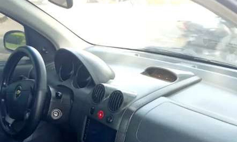 Excelente Aveo Sedan...