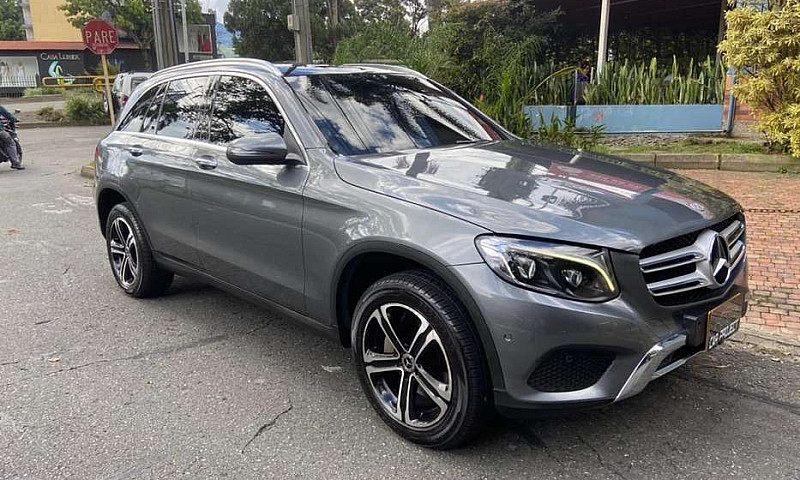 Mercedes Benz Glc 22...