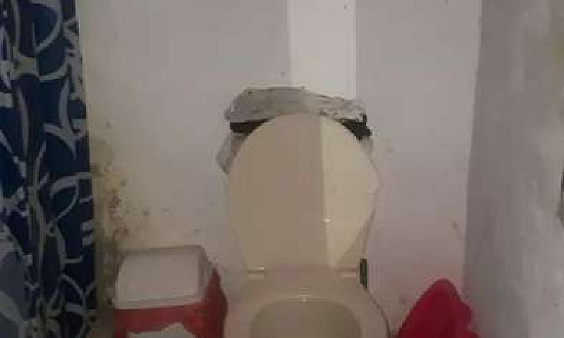 Vendo Casa...