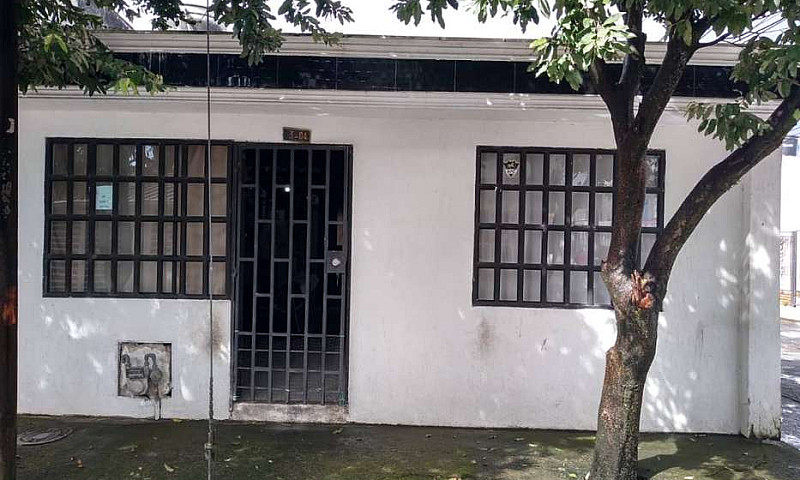Venta De Casa Esquin...