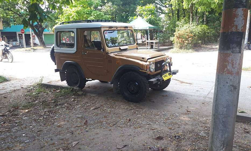 Daihatsu F20 4X4 160...