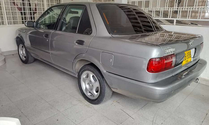 Bello Nissan B13...