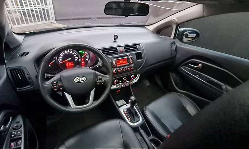 Kia Río Spice 2016 F...