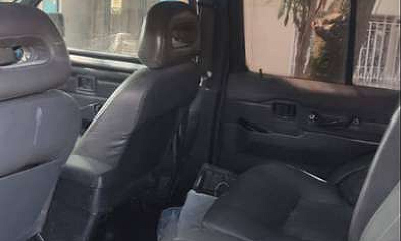 Camioneta Nissan Pat...