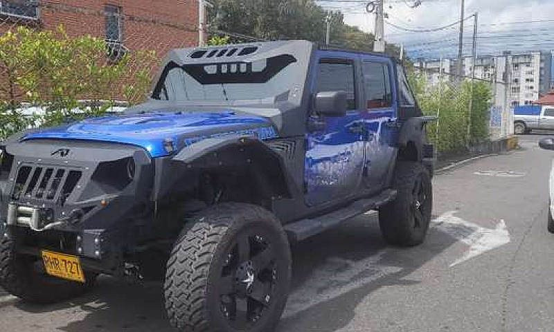 Vendo Jeep Wrangler...