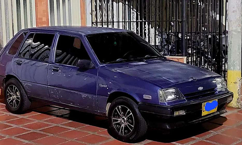 Vendo Chevrolet Spri...
