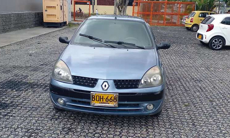 Vendo Renault Symbol...