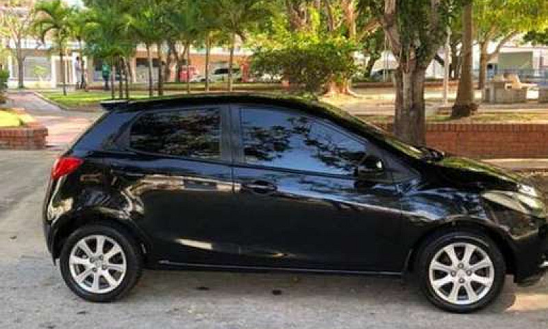 Mazda 2 2010 Negro P...