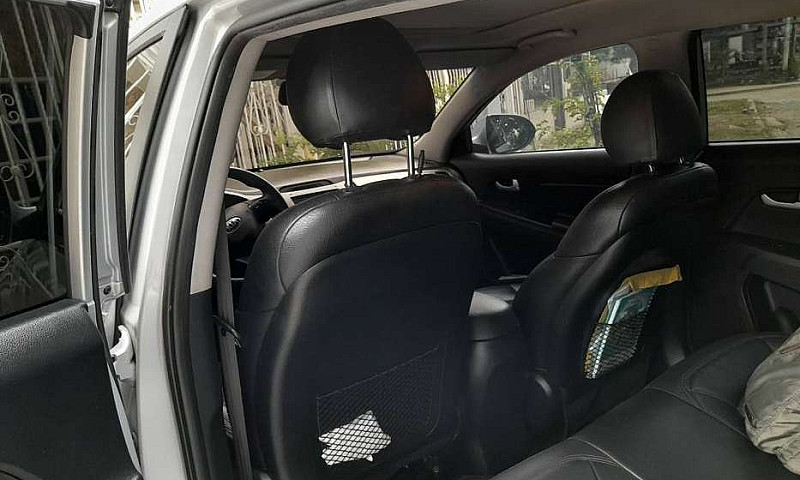 Kia Esportage Revolu...