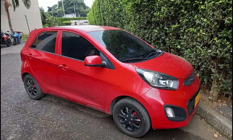 Vendo Kia Picanto 20...