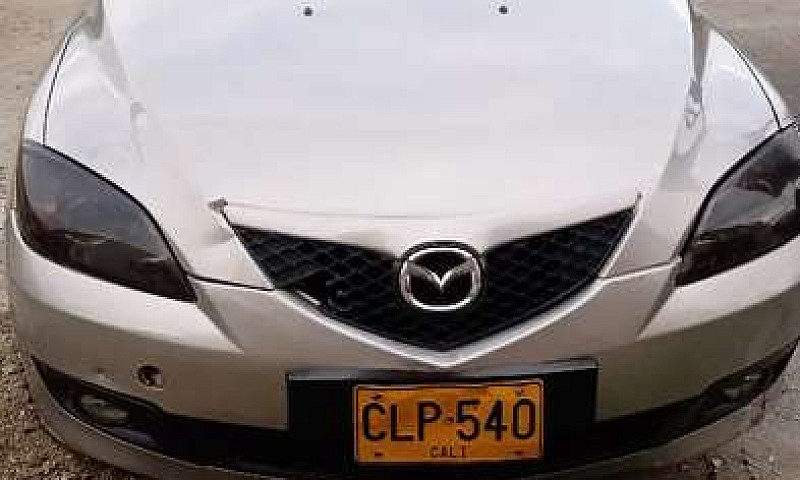 Vendo Mazda 3...