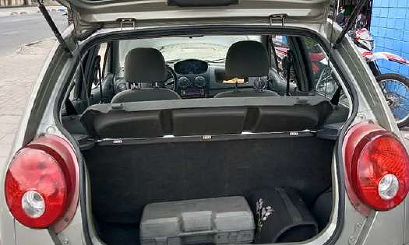 Chevrolet Spark 1.0 ...