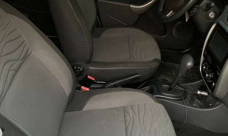 Vendo Renault Duster...