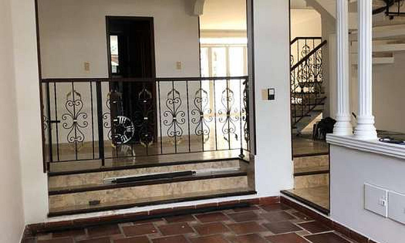 Se Vende Hermosa Cas...