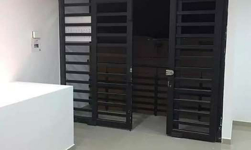 Se Arrienda Habitaci...