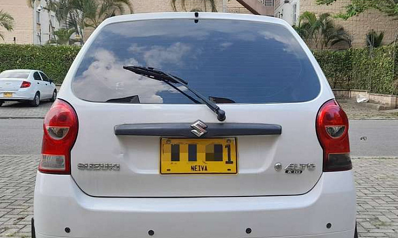 Suzuki Alto K10 2014...