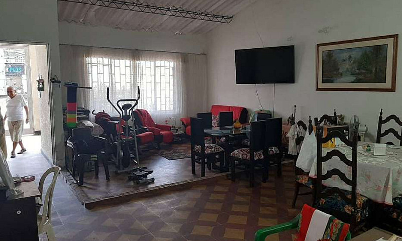 Casa Sector Comercia...