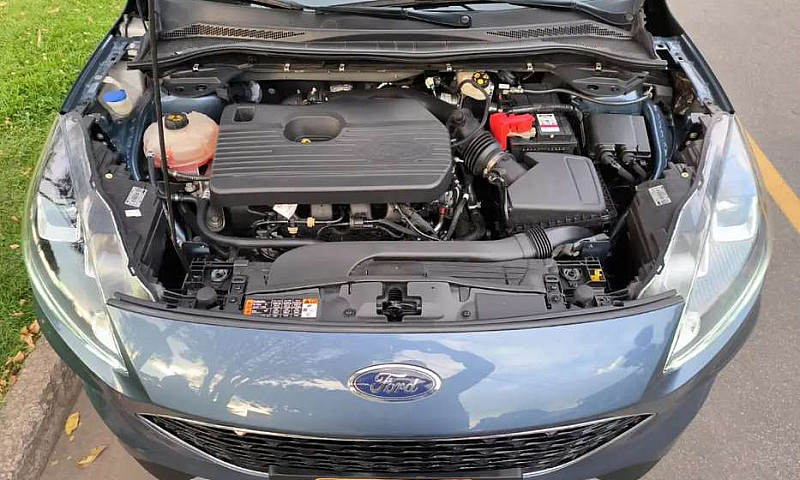 Ford Escape 4X2 At 2...