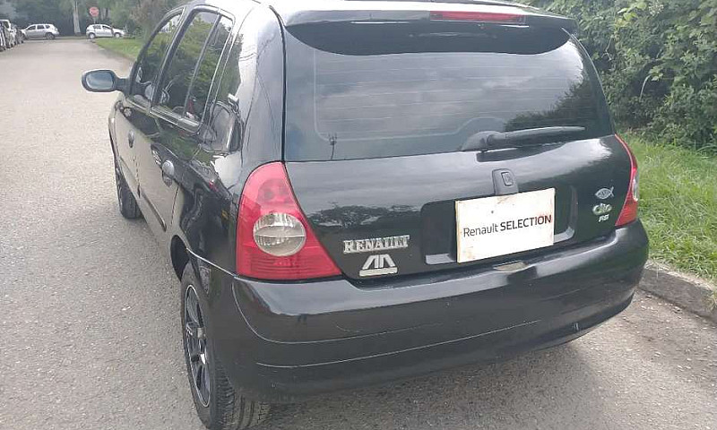 Renault Clio Dynamiq...