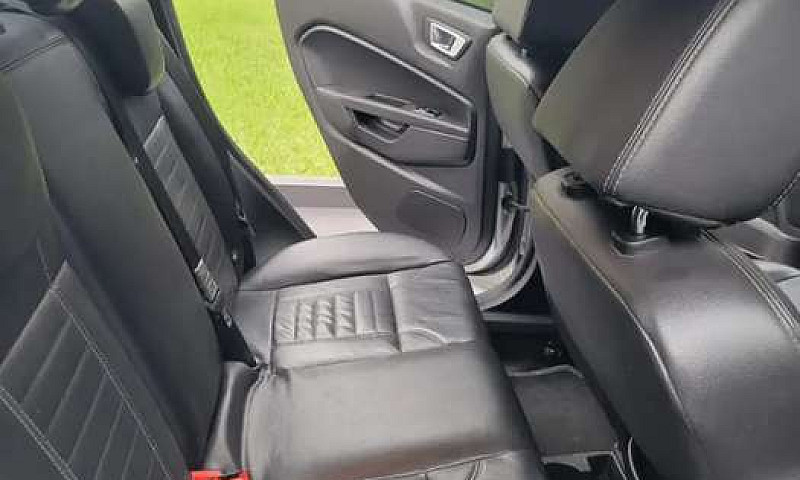 Ganga Vendo Ford Fie...