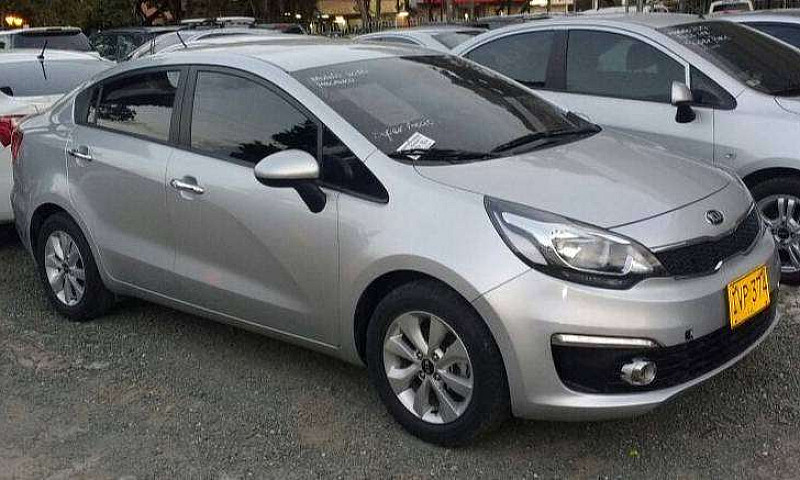 Kia Rio R Modelo 201...