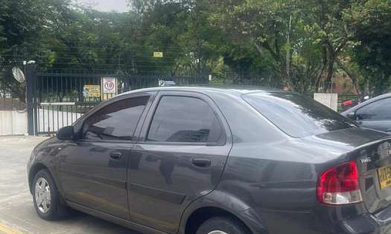 Vendo Chevrolet Aveo...