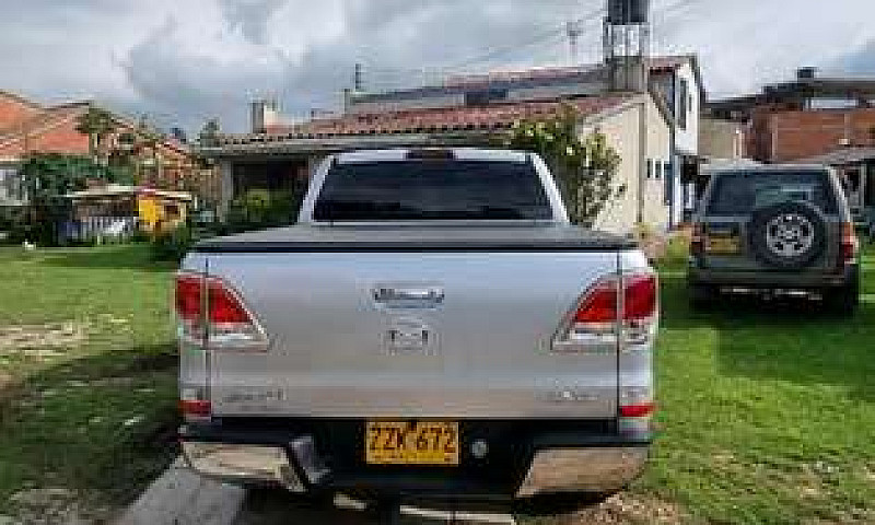 Mazda Bt50 3.2 Diése...