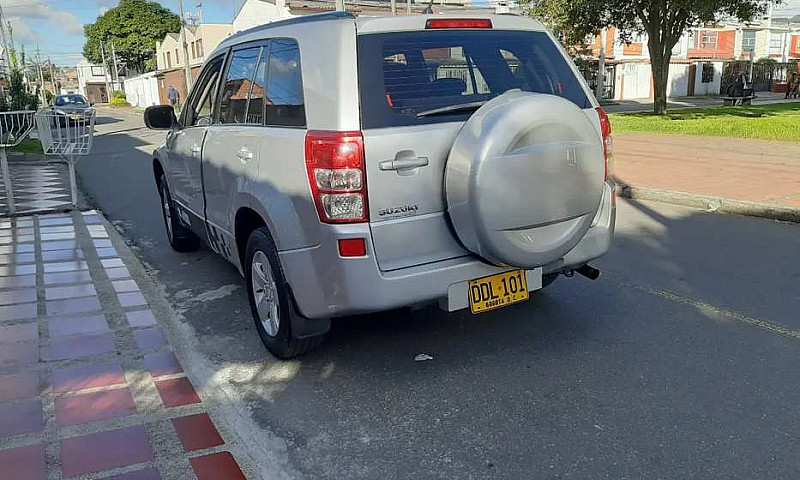 Vendo Susuki Gran Vi...