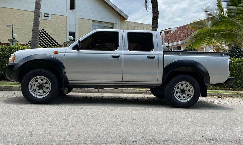 Nissan Frontier Np30...