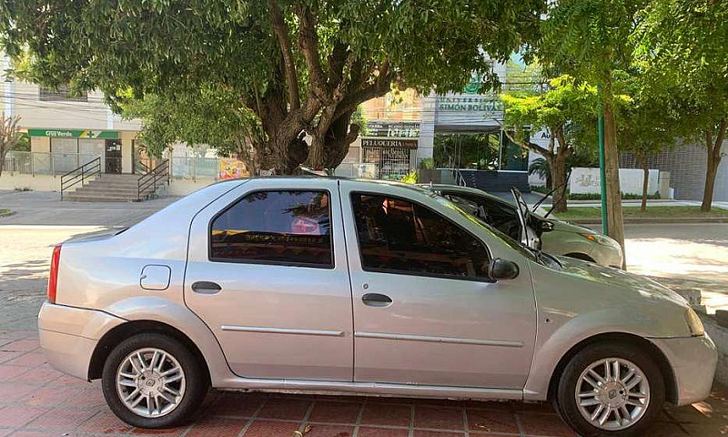 Vende Carro Renault ...