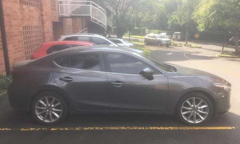 Vendo Mi Nave...