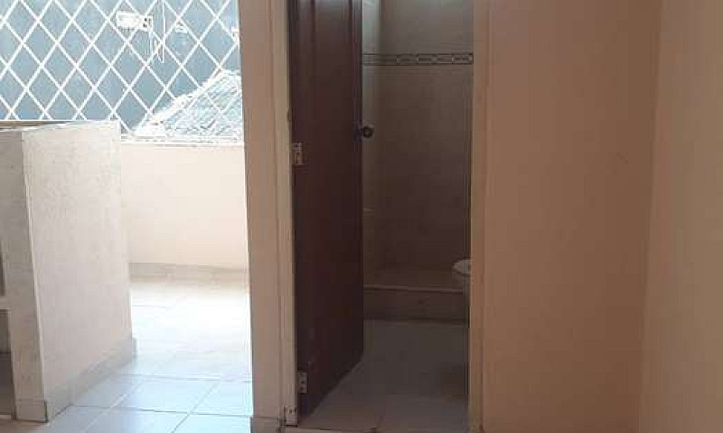 Arriendo Apto 4 Etap...