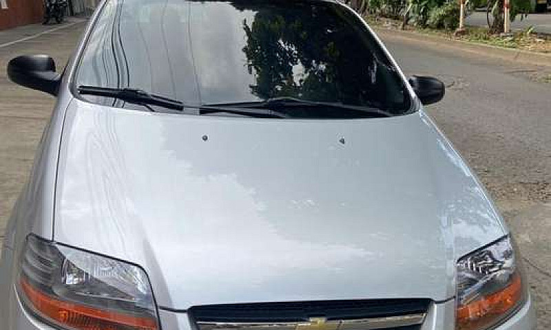 Aveo Chevrolet 2011...