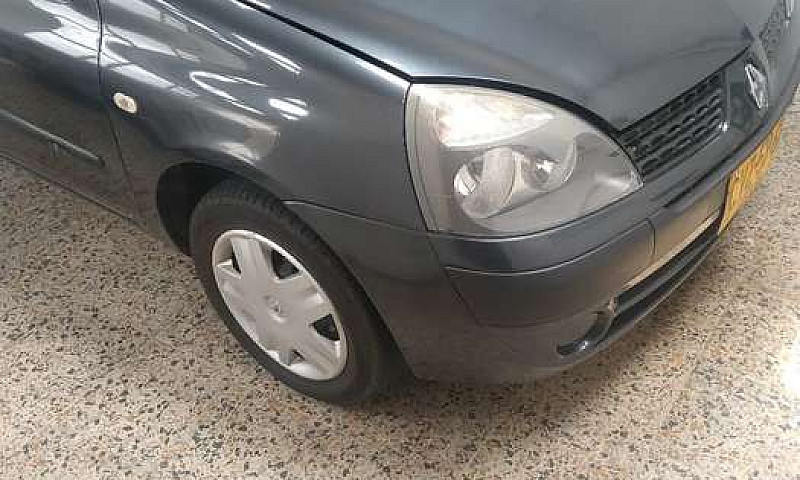 Vendo Renault Clio C...