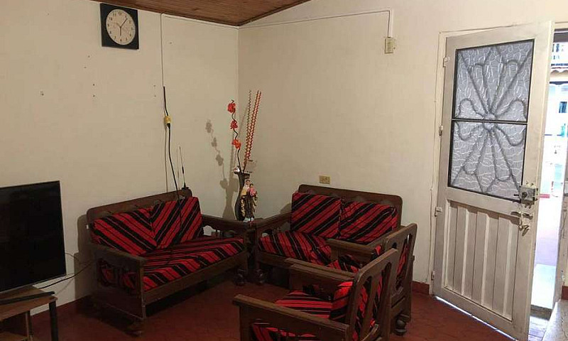 Venta Casa Barrio Az...