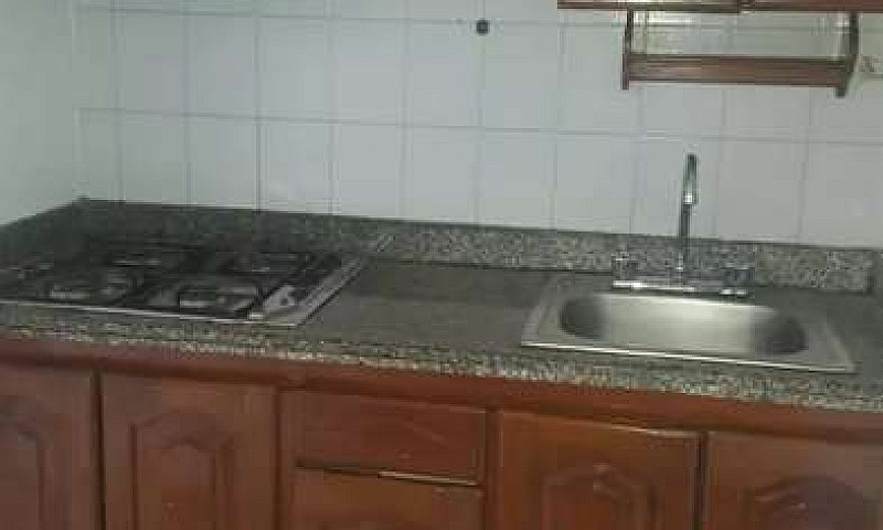 Arriendo Apartamento...