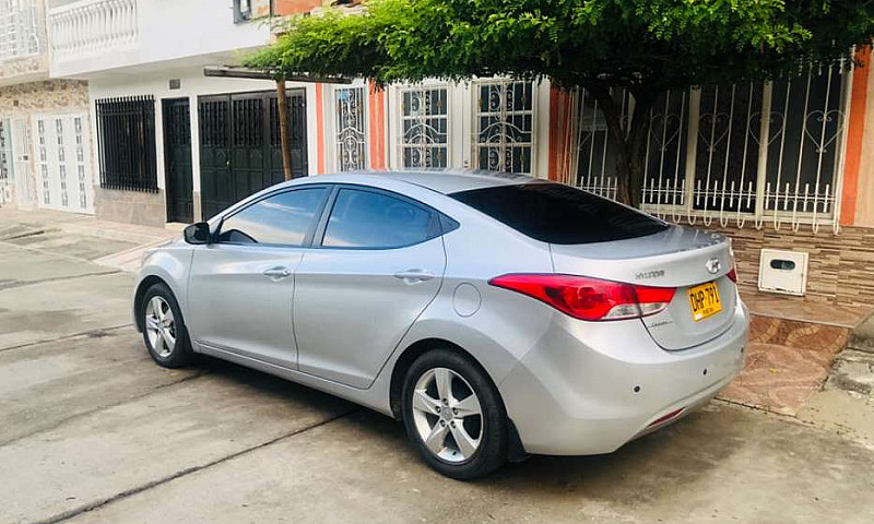 Hyundai I35...
