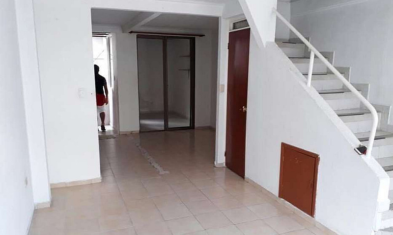 Se Vende Por Motivo ...