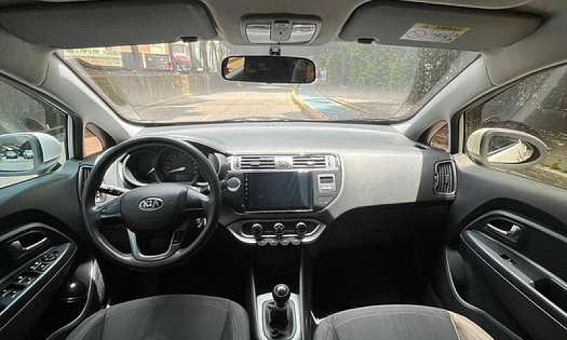 Kia Rio 2017 Excelen...