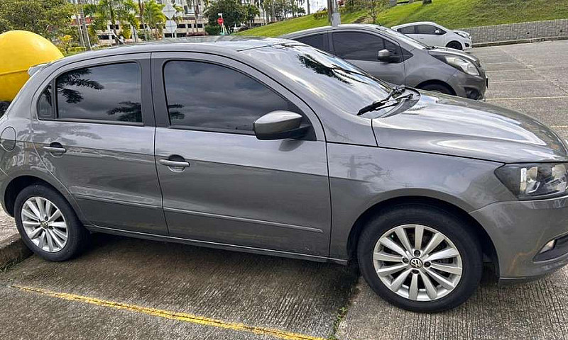 Se Vende Vw Gol Conf...