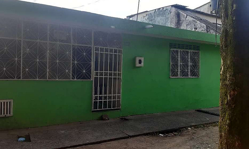 Se Vende Casa, Tres ...