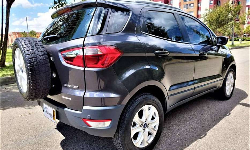 Ford Ecosport Titani...