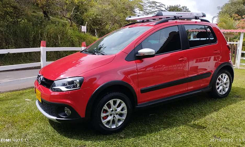 Volkswagen Cross Fox...