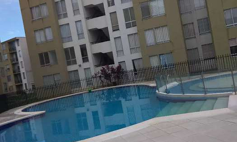 Arriendo Apartamento...